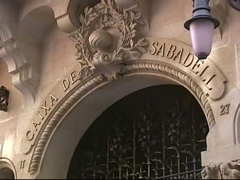 Caixa Sabadell, Caixa Terrasa y Caixa Manlleu se fusionan para crear la Unión de Cajas Catalanas