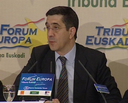 López insta al PNV a sumarse al acuerdo PSE-PP