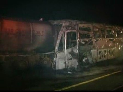 20 muertos en Perú al chocar un autobús y un camión