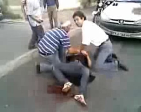 Neda Salehi Agha Soltan estudiante de filosofía de 26 muere asesinada por un balazo