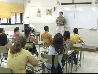 Toda una clase "mandando callar"