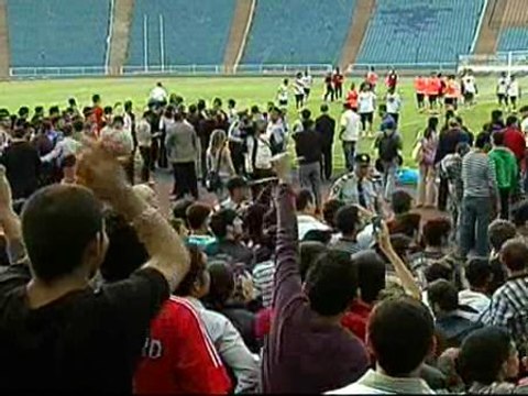 España se entrena en Azerbaiyán bajo una gran expectación