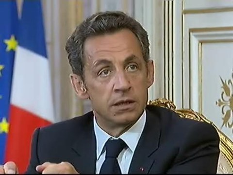 Sarkozy insta a Irán a aceptar el control si tiene voluntad pacífica