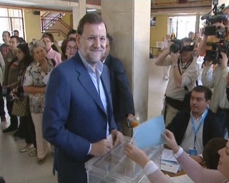 Mariano Rajoy acude a votar