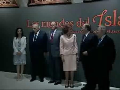 Los Reyes inauguran la exposición de Caixaforum Los mundos del islam