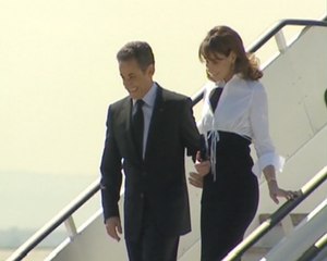 Bruni y Sarkozy descansarán en la playa