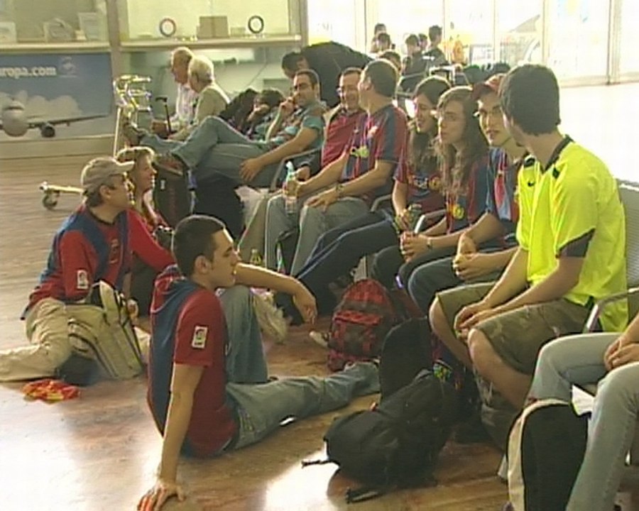 Aficionados culés parten a Roma