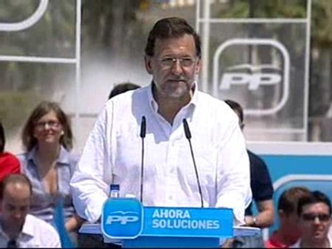 Rajoy apoya a Camps frente a los inquisidores del siglo XXI