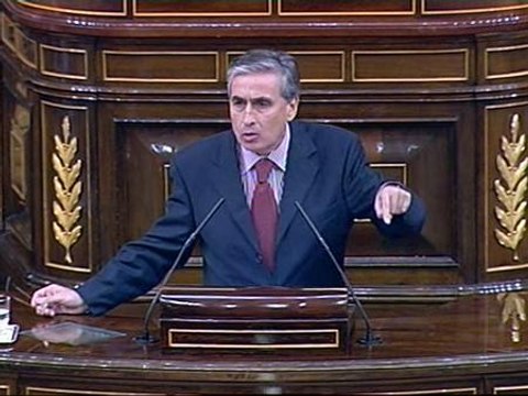 Jáuregui: Nuestro barco, España, tiene rumbo y capitán pero necesita tripulación