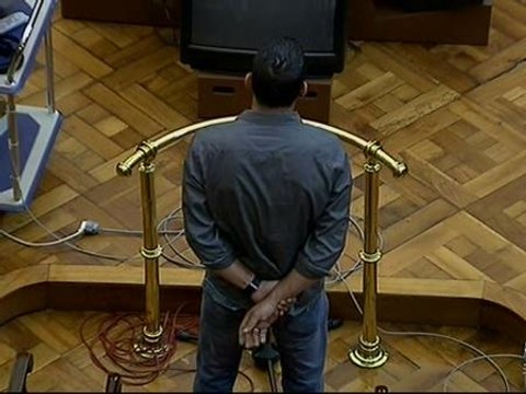 Piden más de cinco años de prisión para cuatro mossos acusados de maltratar a un detenido en una comisaría de Barcelona