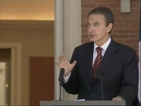 Zapatero dice que habrá consecuencias tras la sentencia del Yak 42