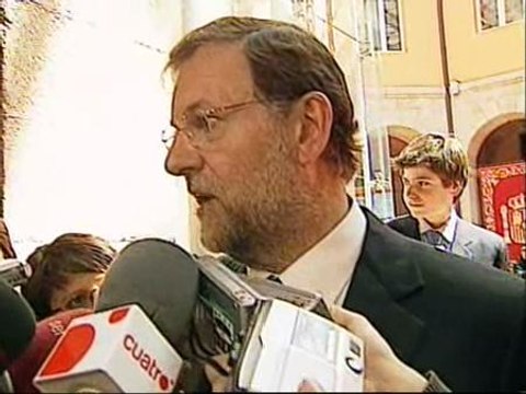 Rajoy y Aguirre apuestan por la victoria del Real Madrid