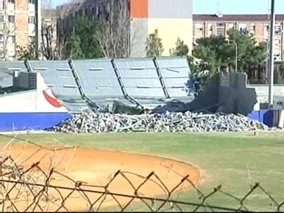 Sant Boi intenta recuperar la normalidad tras la tragedia