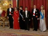 El matrimonio Sarkozy cena con los Reyes