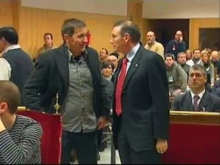 El TSJPV decide hoy si juzga a Ibarretxe y a López