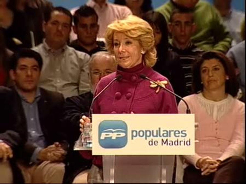 Aguirre critica que se recurra la Ley de Cajas como al plan Ibarretxe