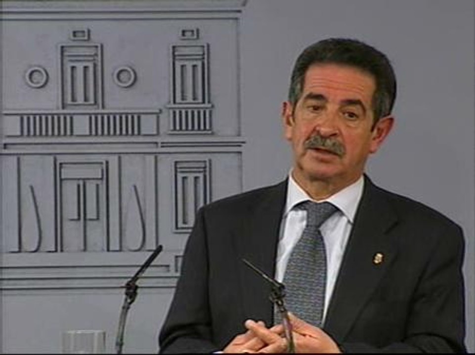 Revilla espera que Zapatero "sepa lidiar" con las reivindicaciones de Cataluña