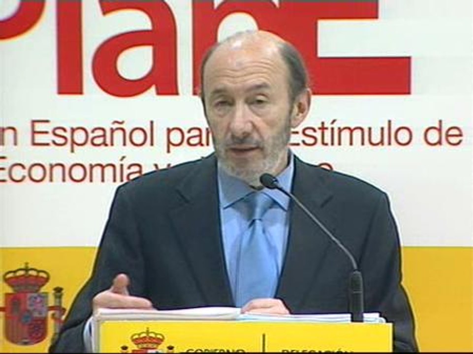 Rubalcaba asegura que Interior "mantiene" intacta la política de dispersión de presos de ETA
