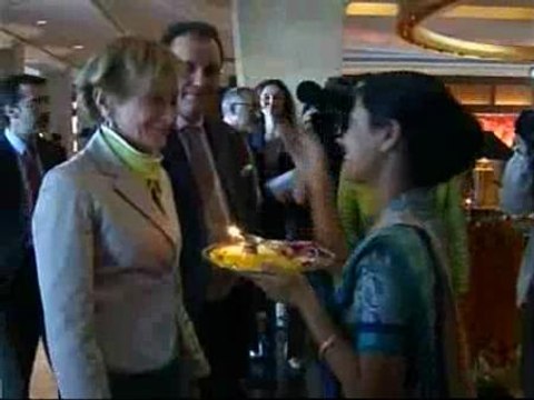 De la Vega defiende ante empresarios indios la fiabilidad de la economía española