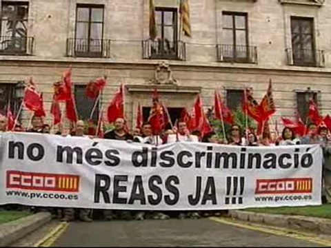 500 agricultores protestan contra el régimen al que están sujetos