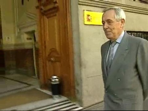 El general Beltrán reconoce que Trillo le encargó repatriar cuanto antes los cadáveres