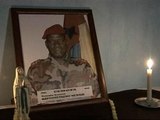 Militares, amigos y parientes asisten al entierro de Tagme Na Wai, jefe del Ejército de Guinea Bissau