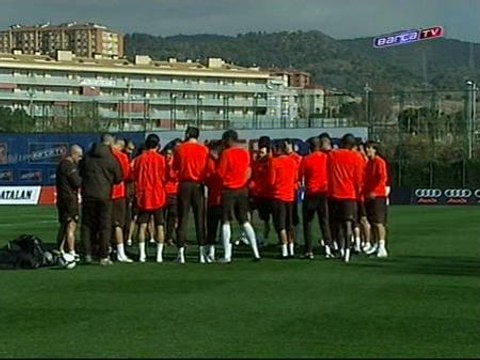 El Betis, a por un golpe de efecto ante el líder Barcelona