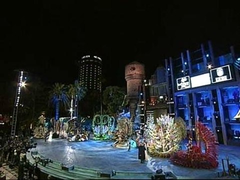 Las Palmas corona a su nueva Reina de Carnaval