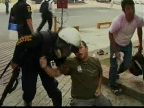 Enfrentamientos entre estudiantes y Policía en Venezuela