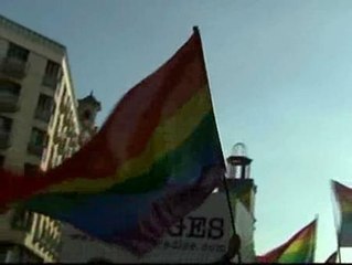 Barcelona dice no al monumento gay ante la Sagrada Familia