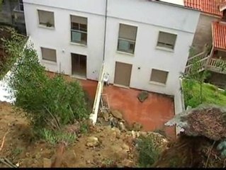 La lluvia causa un desprendimiento en Moaña