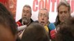 Los sindicatos dejan en manos del Gobierno la convocatoria de una huelga general