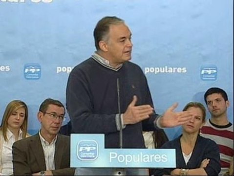 Pons dice que Fomento utilizó la 'Operación Galgo' para tapar a Zapatero