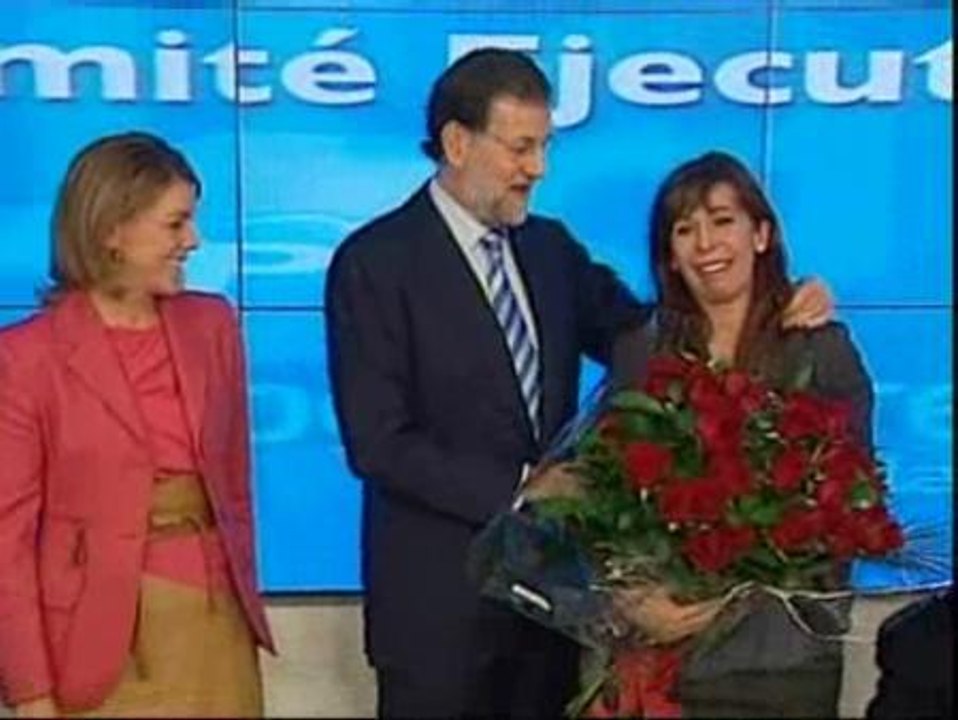 Sánchez-Camacho, ovacionada en el comité ejecutivo del PP