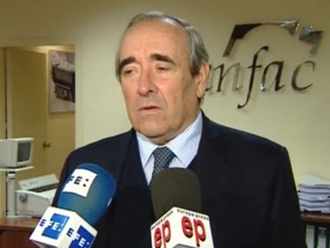 Las matriculaciones de coches vuelven a caer