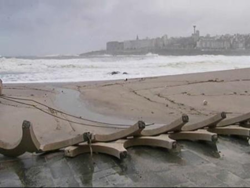 Múltiples destrozos por el temporal en A Coruña