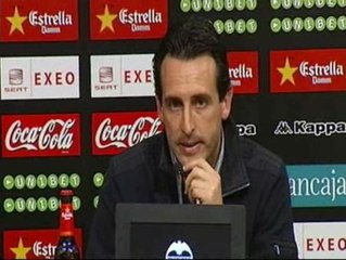 Скачать видео: Emery reconoce la sanción a Banega aunque confía en que se reconduzca