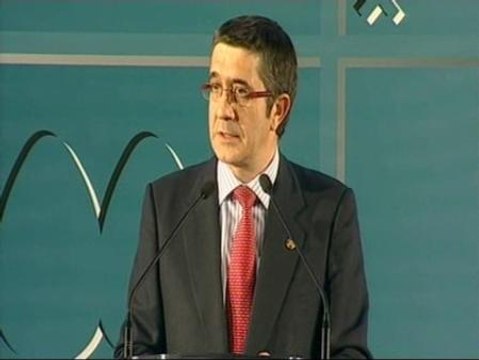 Patxi López afirma que la pesadilla de la violencia etarra está terminando