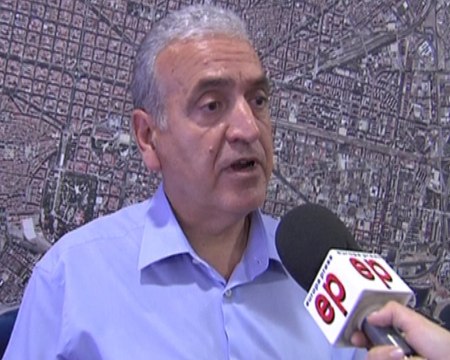 Una familia ocupa un hostal en Barcelona