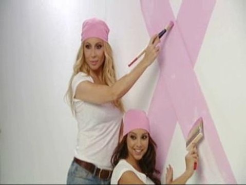 Marta Sánchez y Chenoa, juntas en la campaña contra el Cáncer de Mama