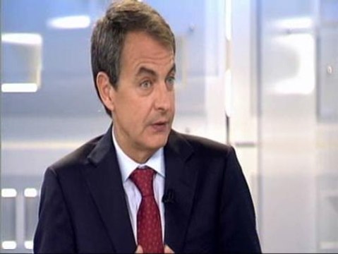 Zapatero asegura que el PSOE le da un apoyo espectacular