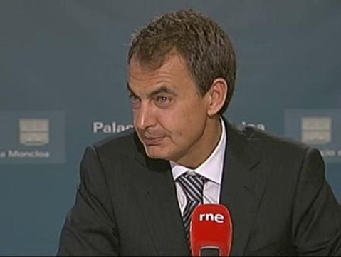 Zapatero afirma que una altísima participación es su principal deseo de cara a las primarias del PSM