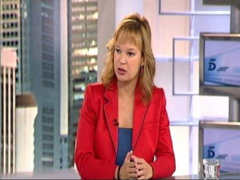 Pajín: Me gustaría ver a miembros de del PP condenar los abucheos del desfile