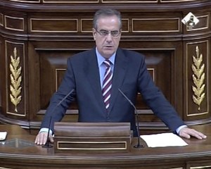 Seguirá el diálogo con los agentes sociales