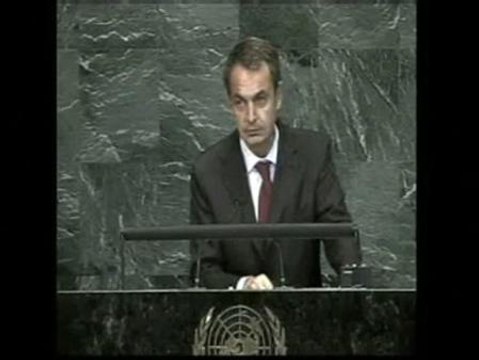 Zapatero propone una tasa financiera contra la pobreza