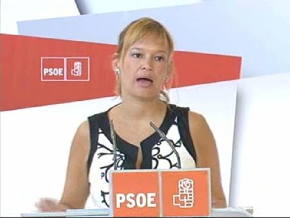 Pajín: "A Rajoy le traicionó el subconsciente cuando habló de compra de votos"