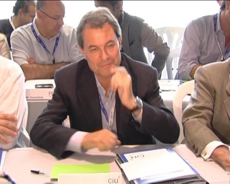 CIU ratifica su programa electoral