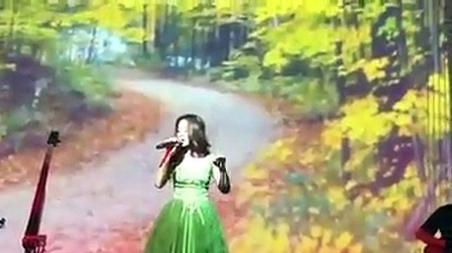 LK MƯA RỪNG & MƯA QUA PHỐ VẮNG - Thu Hằng Bolero