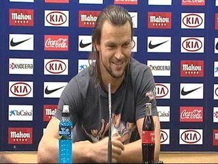 Ujfalusi: "Tuve una oferta del Schalke, pero no me costó rechazarla"