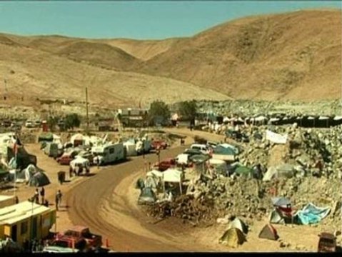 Comienzan los trabajos de perforación para rescatar a los 33 mineros chilenos